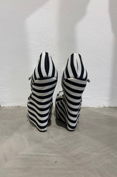 Coolest Stripey Platforms