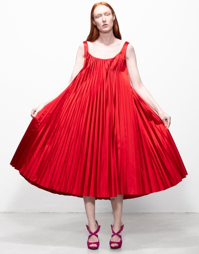 statement red dress Statement McQueen Red Dress – Frida